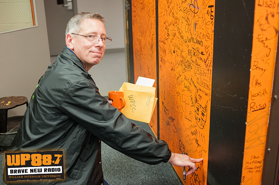 Jimmy Donchez Signs The Wall